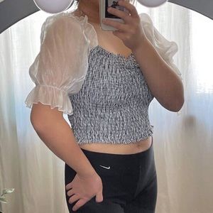 Balloon Sleeve Scrunch Crop top
